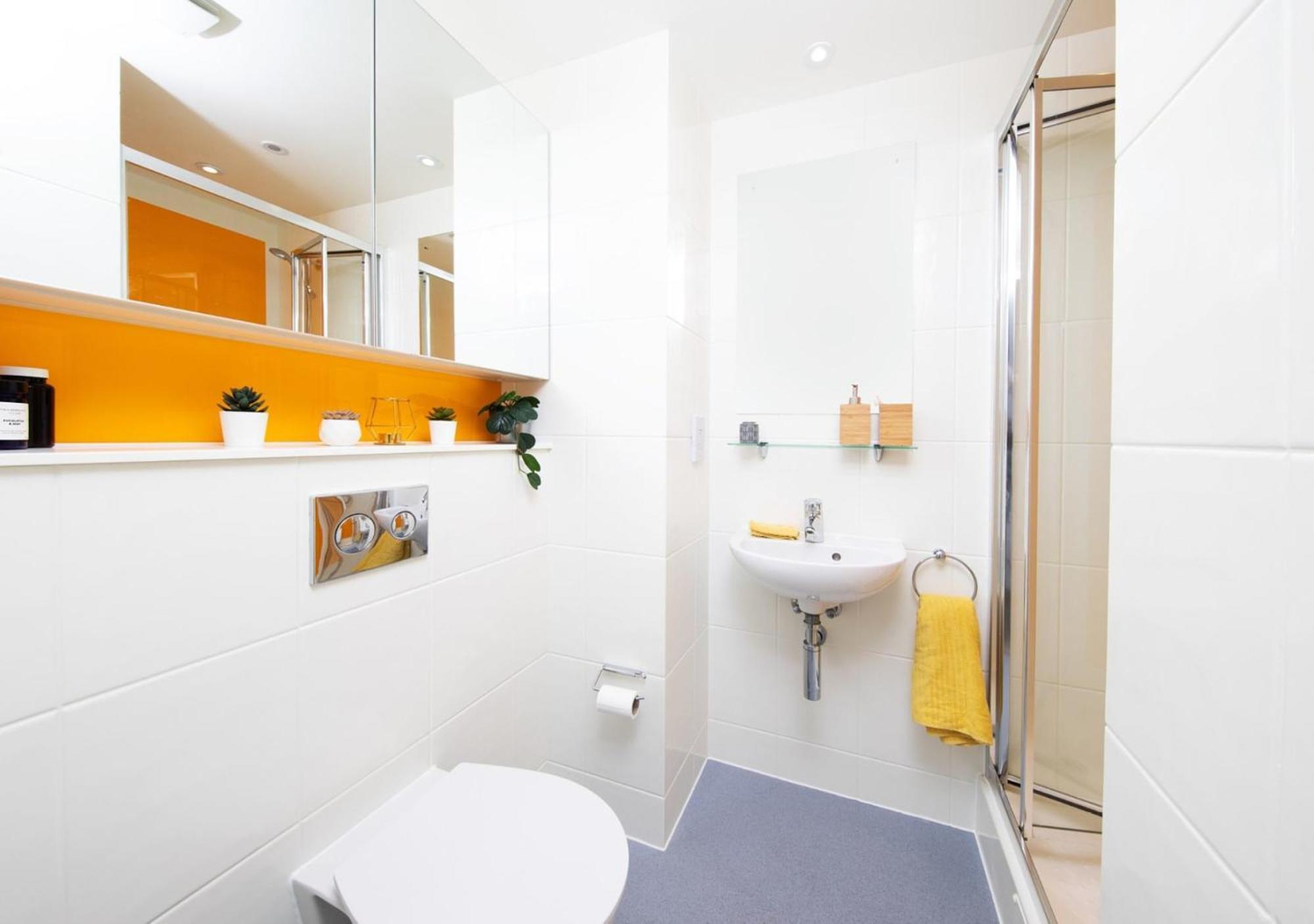 For Students Only Ensuite Bedrooms With Shared Kitchen At Cathedral Point In Winchester Esterno foto