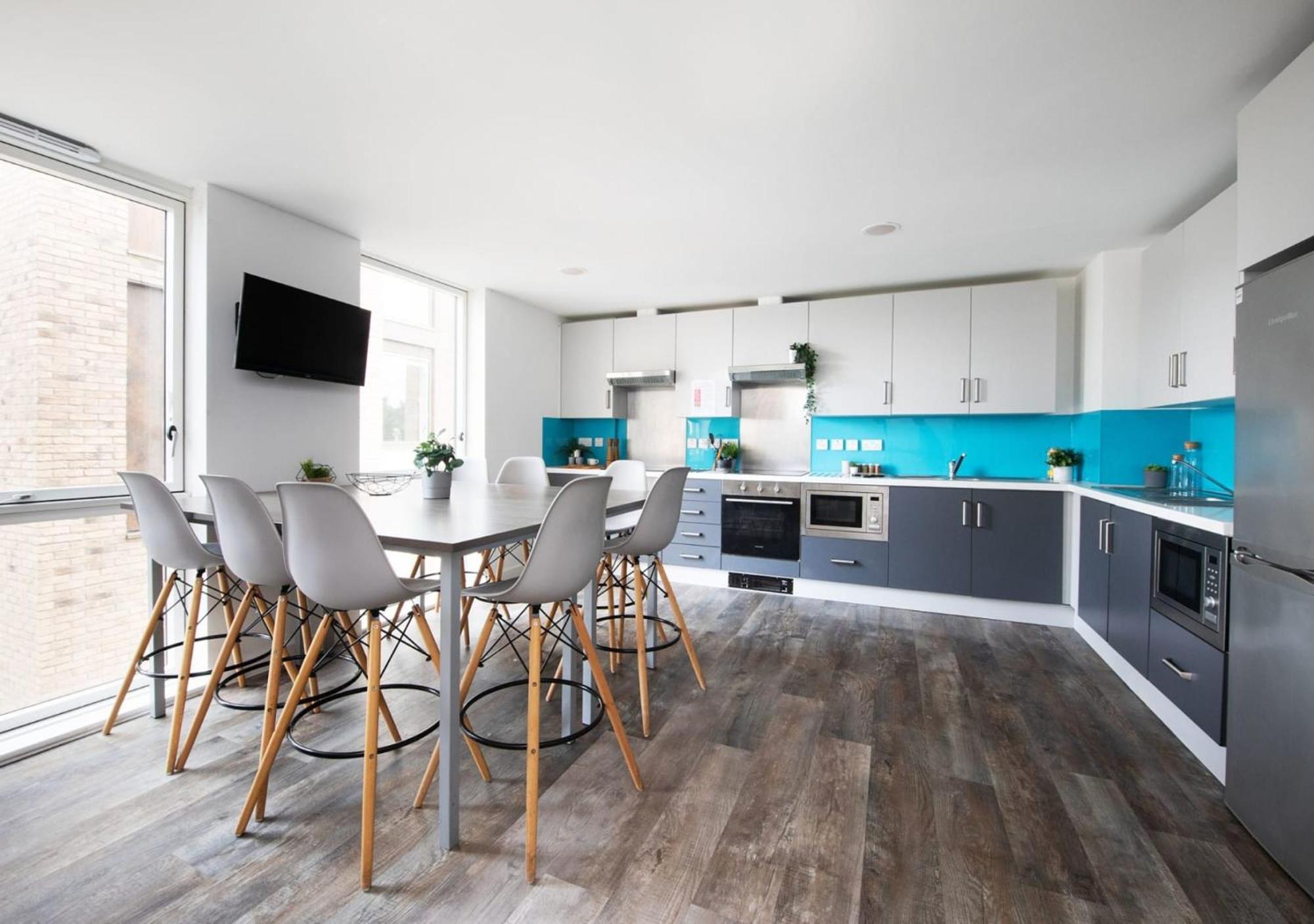 For Students Only Ensuite Bedrooms With Shared Kitchen At Cathedral Point In Winchester Esterno foto
